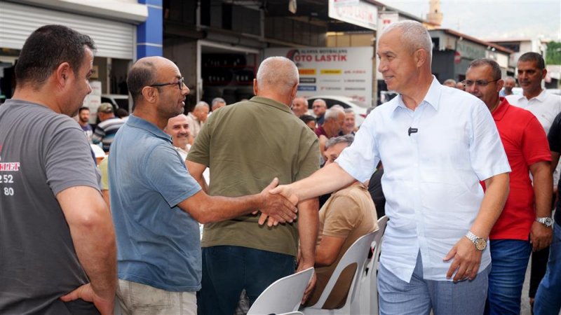 Başkan &ouml;z&ccedil;elik&rsquo;ten sanayi esnafına m&uuml;jde