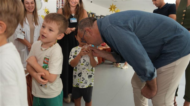 Kayıtların s&uuml;rd&uuml;ğ&uuml; hanife cebeci kreş ve &ccedil;ocuk akademisi&rsquo;nde sergi heyecanı