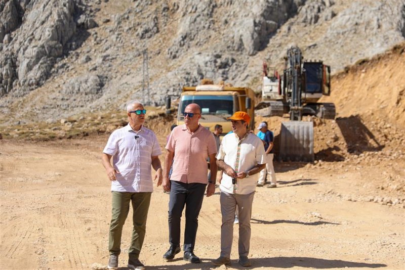 Alanya belediyesi okurcalar yaylasına el attı