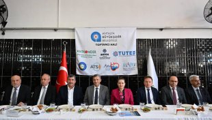 Başkan Vekili Özdemir Antalya Toptancı Hali’Nde