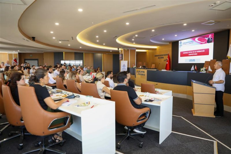 Kurakçıl peyzaj ve su verimliliği sempozyumu alanya’da düzenlendi