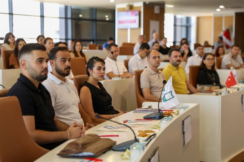 Kurakçıl peyzaj ve su verimliliği sempozyumu alanya’da düzenlendi