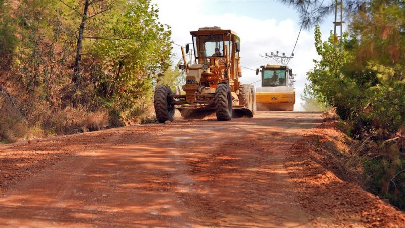 sapadere’deki 3.6 kilometrelik bağlantı yolu asfalta hazırlanıyor