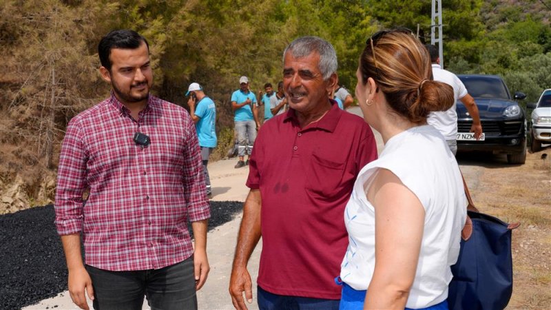 Syedra yolu asfaltla buluştu