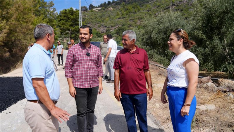 Syedra yolu asfaltla buluştu