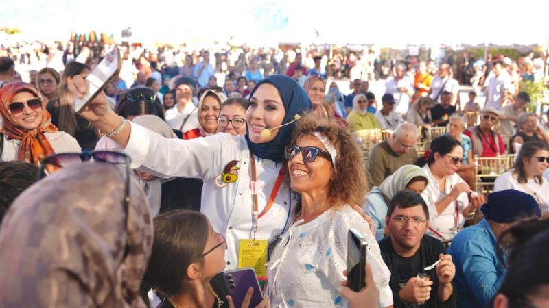 4. alanya tropikal meyve festivali yoğun katılımla sona erdi