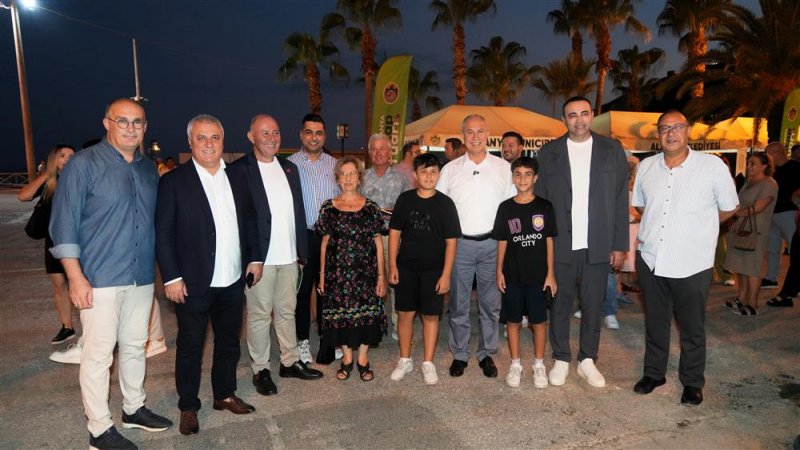7. alanya kitap fuarı &quot;okumak yeşertir&quot; temasıyla başladı
