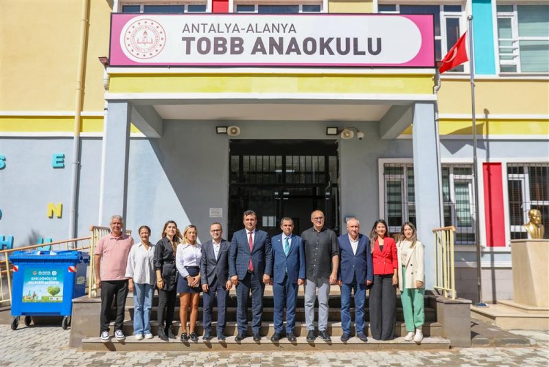 Alanya belediyesi’nden miniklere temizlik eğitimi