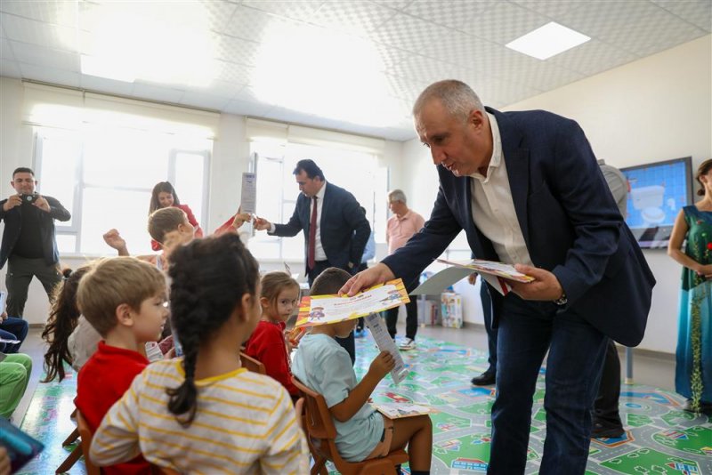 Alanya belediyesi’nden miniklere temizlik eğitimi