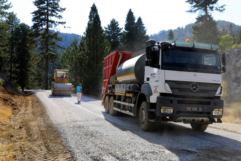 Alanya’da yarım asırlık yol sorunu tarihe karıştı