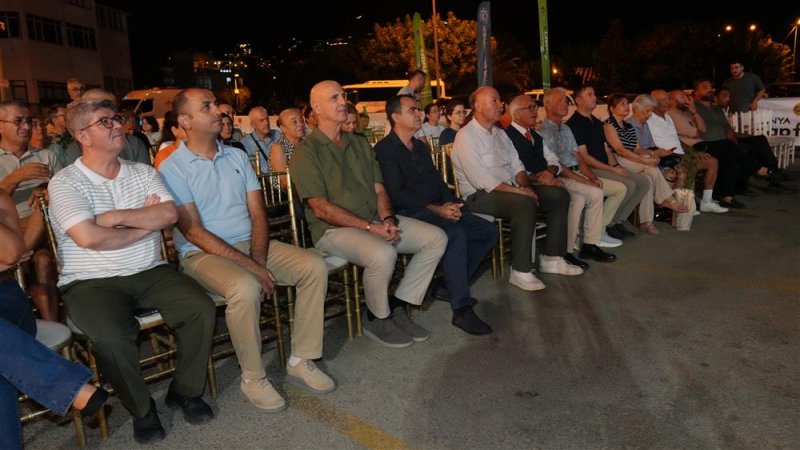 Alanya kitap fuarı devam ediyor