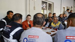 Başkan Vekili Özdemir’Den Fen İşleri Dairesi Başkanlığı Personeline Ziyaret