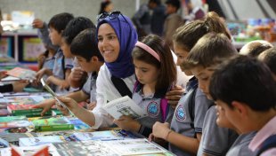 Kitapseverlerin Merakla Beklediği Fuar Başlıyor
