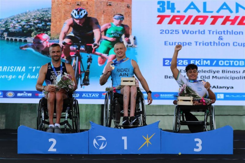 34. uluslararası alanya triatlonu tamamlandı