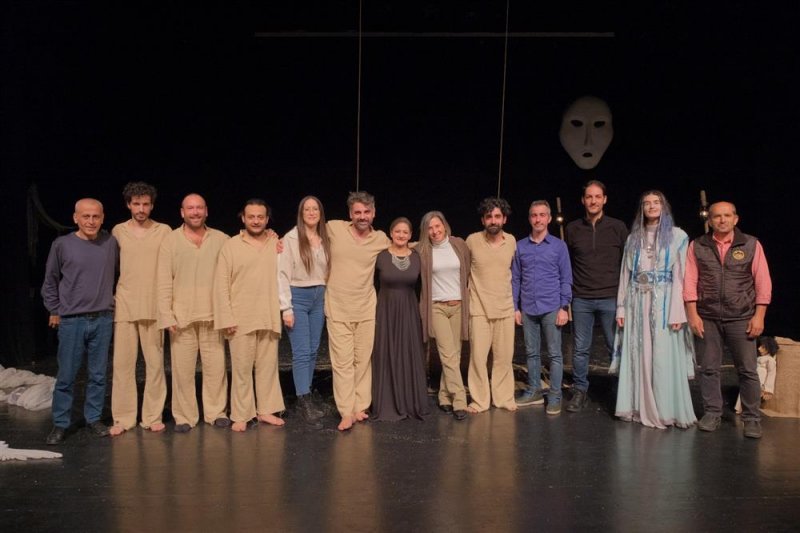 Abt, adana ve ankara turnelerinde sanatseverlerle buluştu