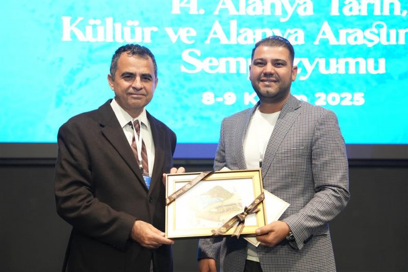 Alanya'nın tarihine ve kültürüne ışık tutan sempozyum