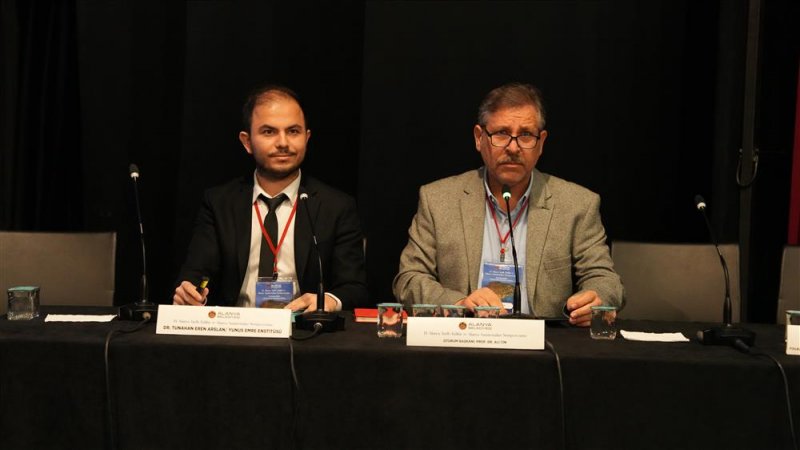 Alanya'nın tarihine ve kültürüne ışık tutan sempozyum