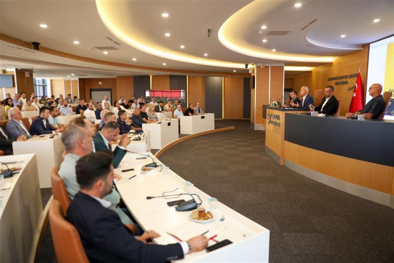 Atatürk caddesi'nde tarihi dönüşüm başlıyor