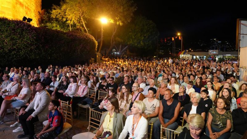 Müzik ve dans alanya’da buluştu