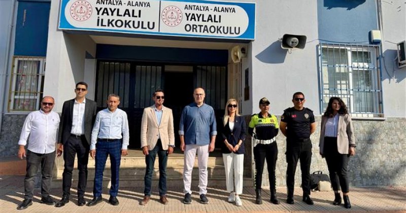 Öğrencilere uygulamalı trafik eğitimi