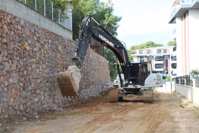 Alanya belediyesi&rsquo;nden batı mahallelerinde yoğun &ccedil;alışma