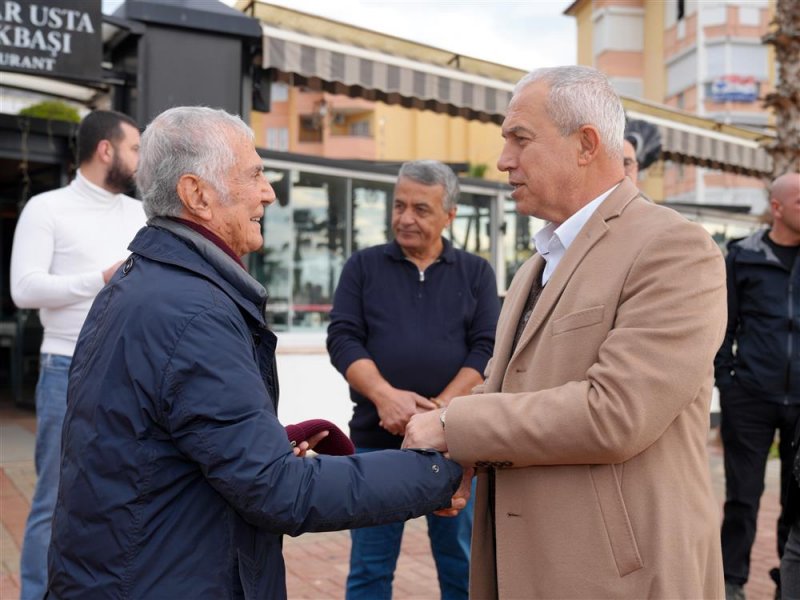 Atat&uuml;rk caddesi&rsquo;nde sıcak asfalt &ccedil;alışmaları başladı