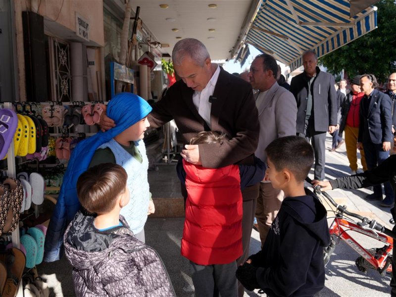 Başkan &ouml;z&ccedil;elik&rsquo;ten avsallar mahallesi&rsquo;ne m&uuml;jdeler