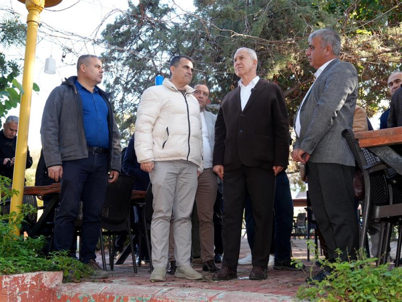 Başkan &ouml;z&ccedil;elik&rsquo;ten avsallar mahallesi&rsquo;ne m&uuml;jdeler