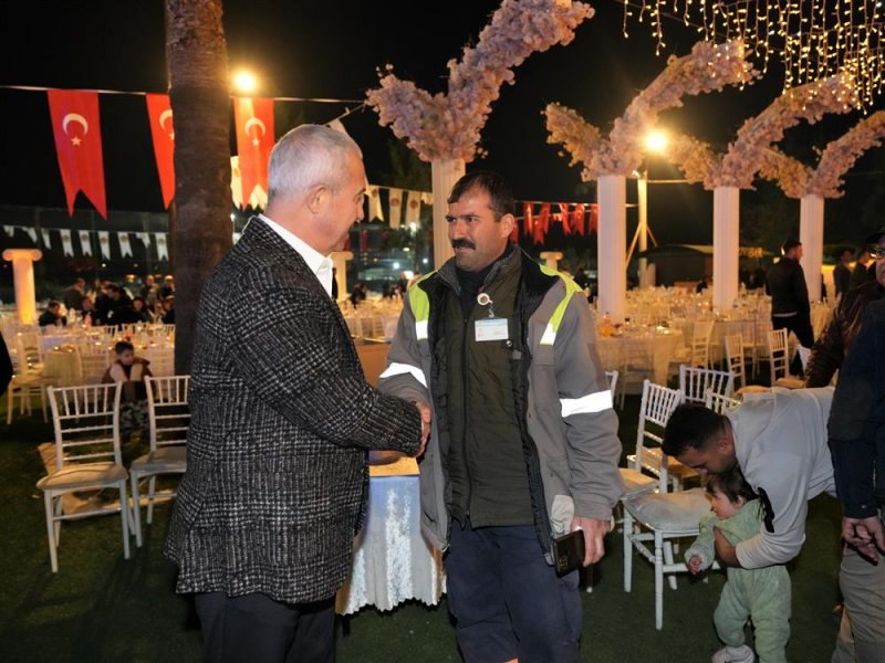 Alanya belediyesi ailesi iftar sofrasında buluştu