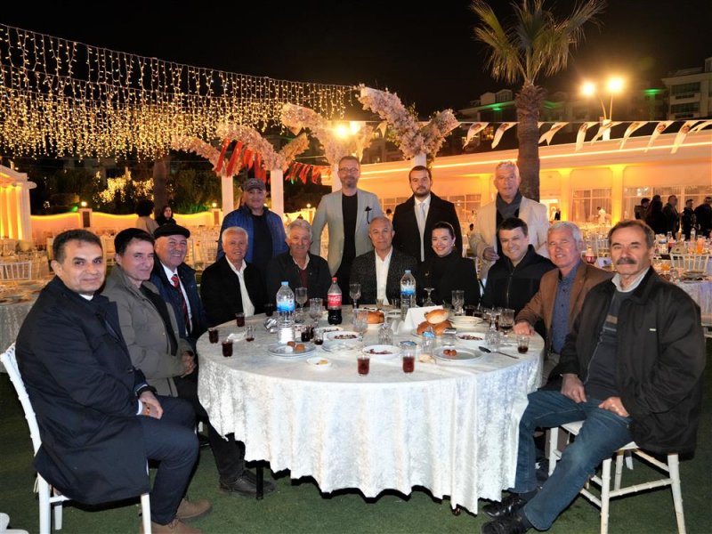 Alanya belediyesi ailesi iftar sofrasında buluştu