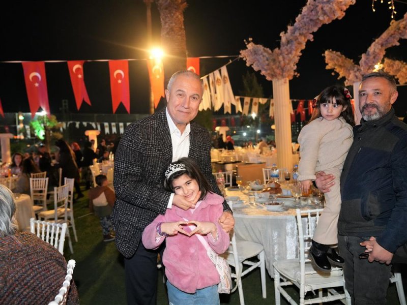 Alanya belediyesi ailesi iftar sofrasında buluştu
