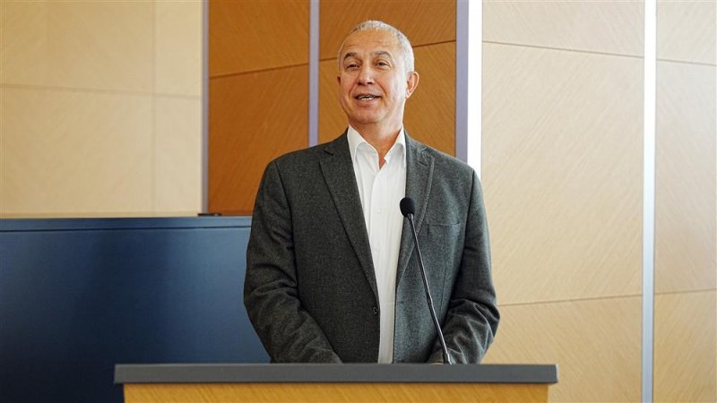 Alanya belediyesi&rsquo;nden tarihi adım başkan &ouml;z&ccedil;elik cemr avrupa yerel yaşamda kadın-erkek eşitliği şartı&rsquo;nı imzaladı