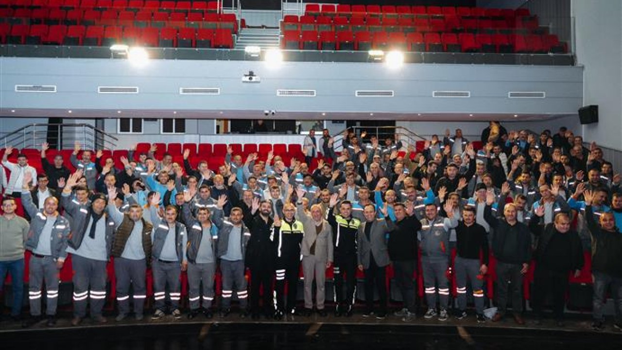 Alanya belediyesi temizlik işleri şoförlerine trafik eğitimi
