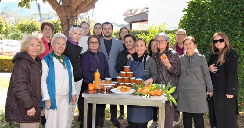 Alanya’da dayanışmanın en tatlı hali: turunç reçelleri taha miraç ve elisa deniz için kaynadı