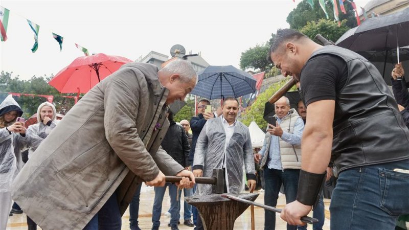 Alanya&rsquo;da nevruz bayramı coşkuyla kutlandı