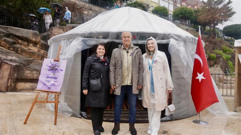 Alanya&rsquo;da nevruz bayramı coşkuyla kutlandı