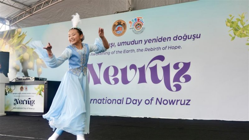 Alanya&rsquo;da nevruz bayramı coşkuyla kutlandı