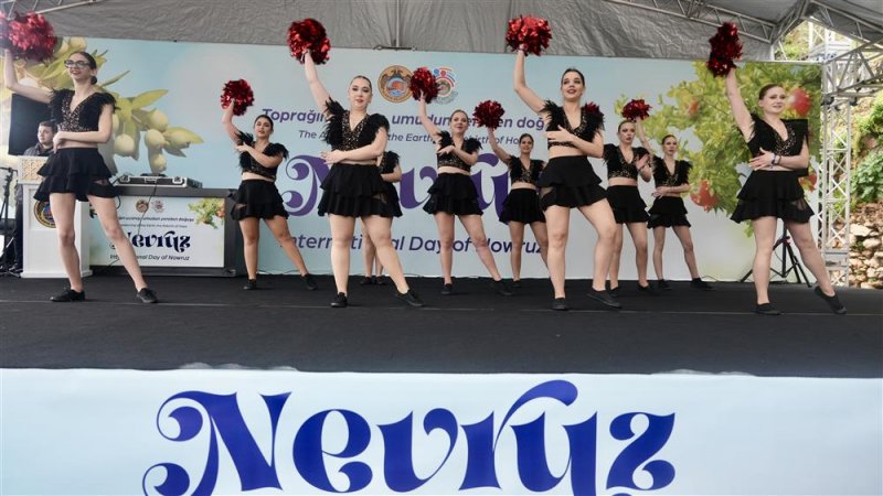 Alanya&rsquo;da nevruz bayramı coşkuyla kutlandı