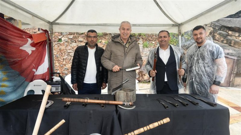 Alanya&rsquo;da nevruz bayramı coşkuyla kutlandı