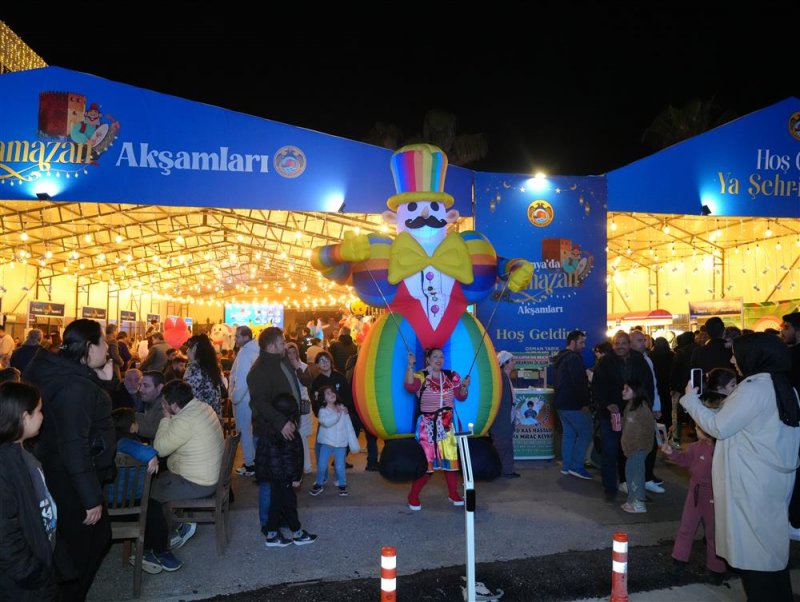 Alanya&rsquo;da ramazan akşamları yoğun katılımla başladı