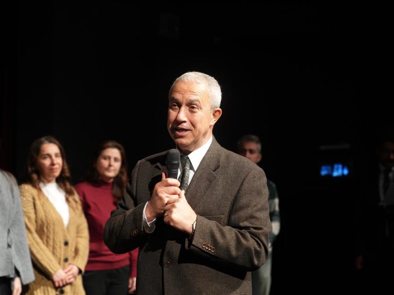 Alanya&rsquo;nın kadim masalı &ldquo;dağ padişahı&rdquo; okuyucuyla buluştu