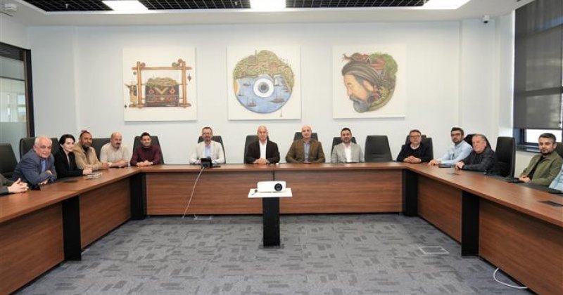 Başkan özçelik tur operatörleriyle bir araya geldi yangın mevzuatı ve tesis güncellemeleri masada