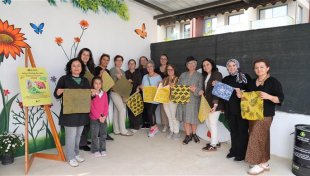 Alanya’da "atıksız mutfak" dönemi: kadınlar kendi balmumu kumaşlarını üretti