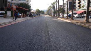 Atatürk caddesi’nde çalışmalar aralıksız devam ediyor