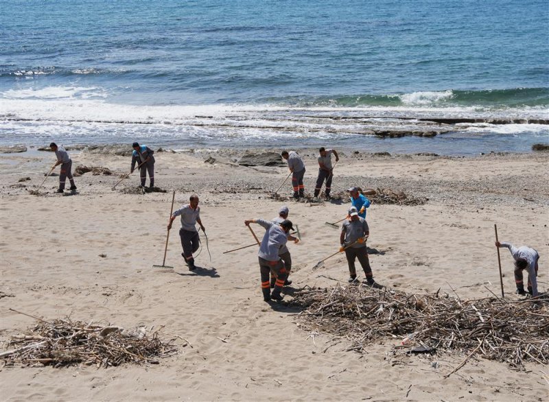 Demirtaş sahilinde doğa ve gelecek i&ccedil;in el ele