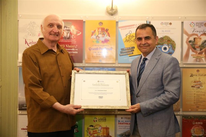 Kervan temalı karikat&uuml;r yarışmasının kazananları a&ccedil;ıklandı