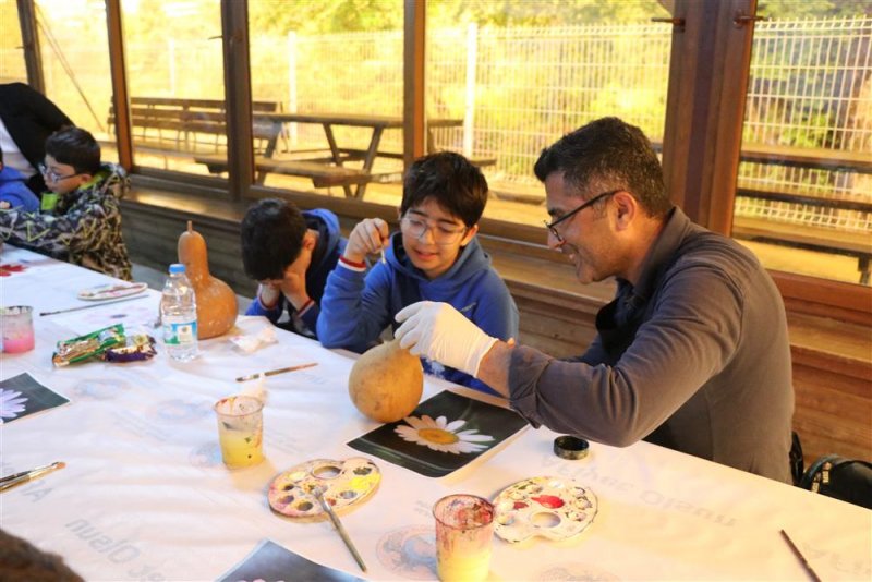 Miniklere doğa ve sanatla i&ccedil; i&ccedil;e eğitim