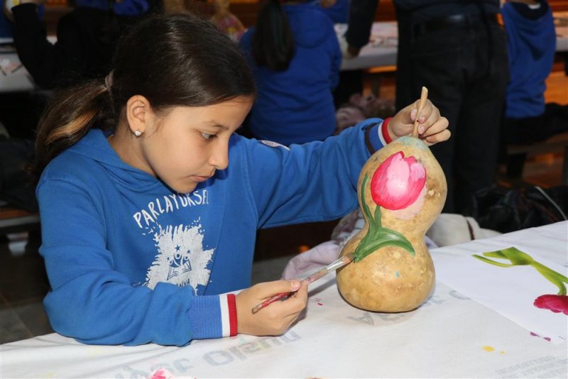 Miniklere doğa ve sanatla i&ccedil; i&ccedil;e eğitim