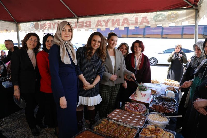 Yılın ilk el sanatları sergisi okurcalar&rsquo;da a&ccedil;ıldı