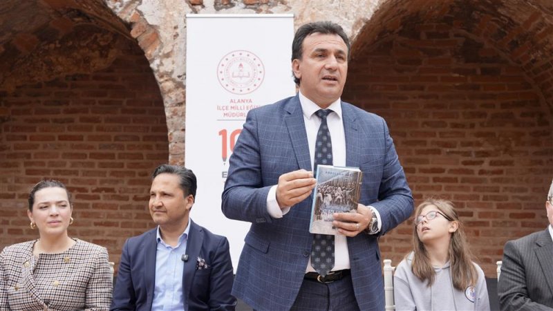 Yılın ilk el sanatları sergisi okurcalar&rsquo;da a&ccedil;ıldı